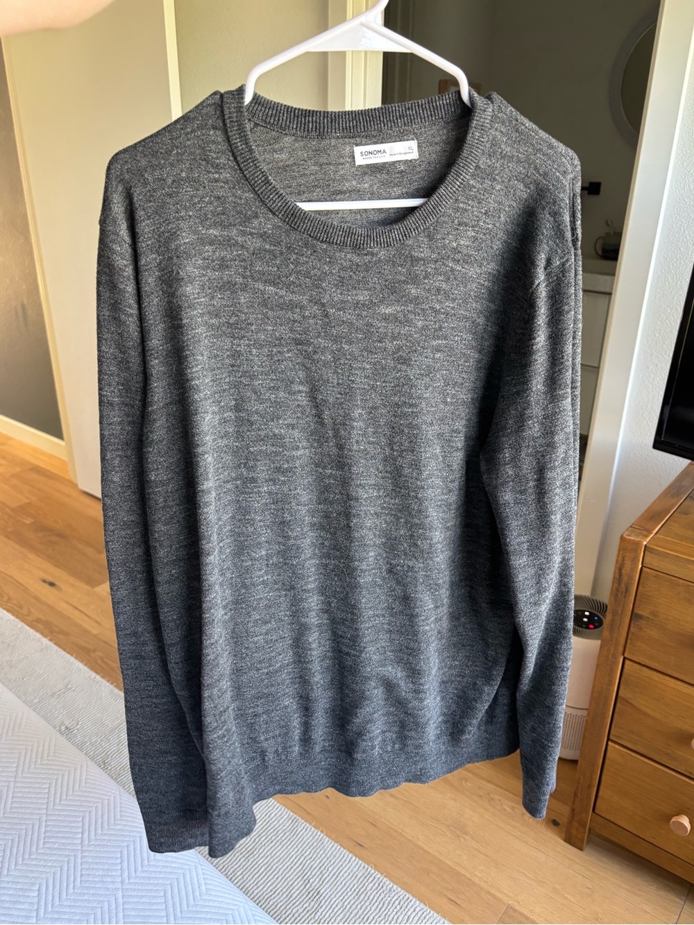 Sonoma Men's Dark Gray Crewneck Sweater